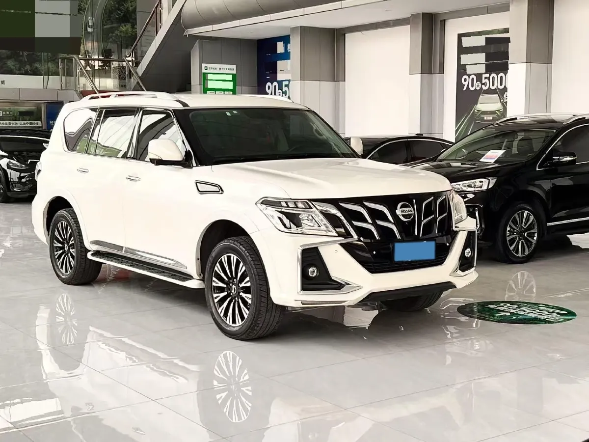 2018 Nissan Patrol 4.0L 279HP V6 7AT,autocango,china used car exporter,china ev exporter,chinese used car exporter,chinese used ev exporter