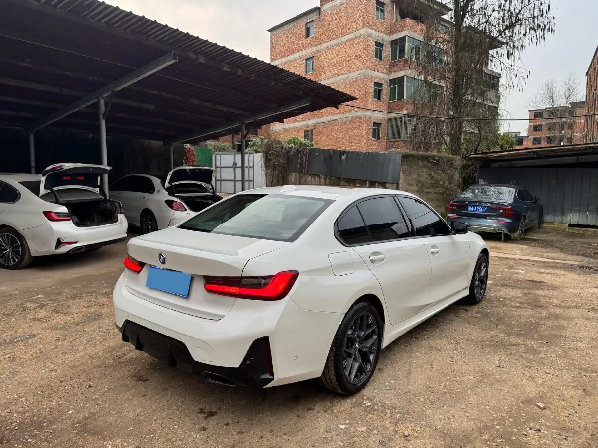 2024 BMW 3 Series 2.0T 245HP L4 8AT,autocango,china used car exporter,china ev exporter,chinese used car exporter,chinese used ev exporter