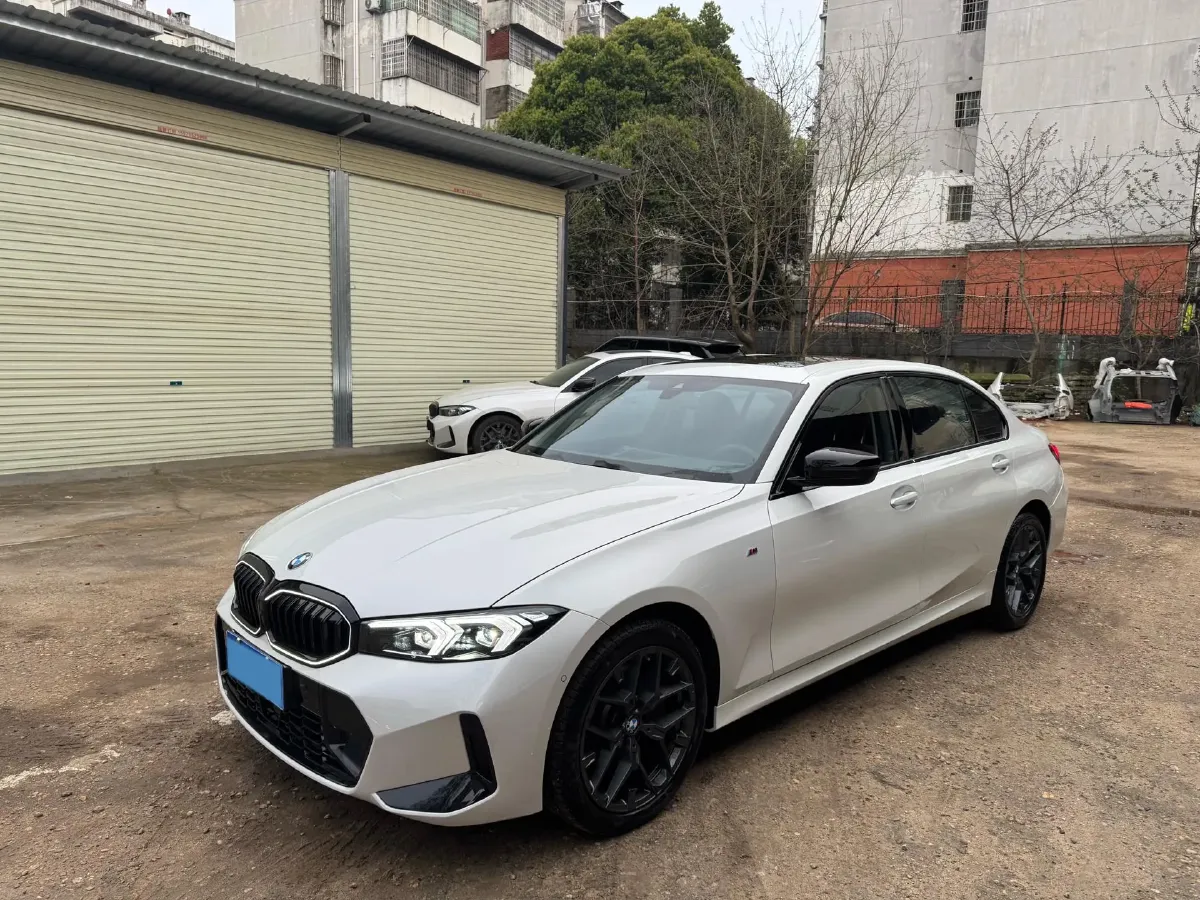 2024 BMW 3 Series 2.0T 245HP L4 8AT,autocango,china used car exporter,china ev exporter,chinese used car exporter,chinese used ev exporter
