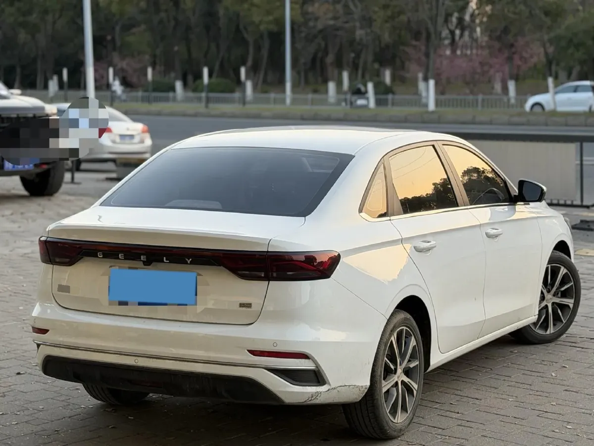 2022 Geely Emgrand 1.5L 114HP L4 CVT,autocango,china used car exporter,china ev exporter,chinese used car exporter,chinese used ev exporter