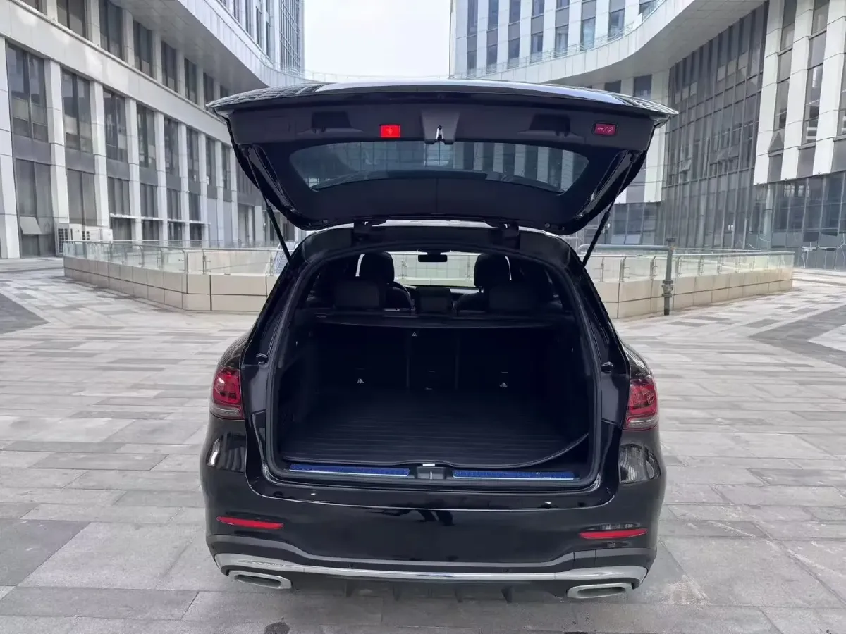 2022 Mercedes-Benz GLC Class 2.0T 197HP L4 9AT,autocango,china used car exporter,china ev exporter,chinese used car exporter,chinese used ev exporter