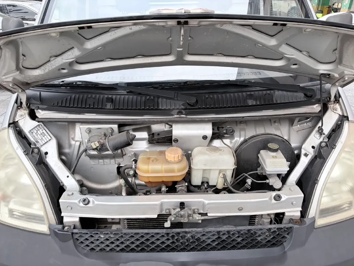 2016 WuLing ZhiGuang Mini Truck 1.2L 82HP L4 5MT,autocango,china used car exporter,china ev exporter,chinese used car exporter,chinese used ev exporter