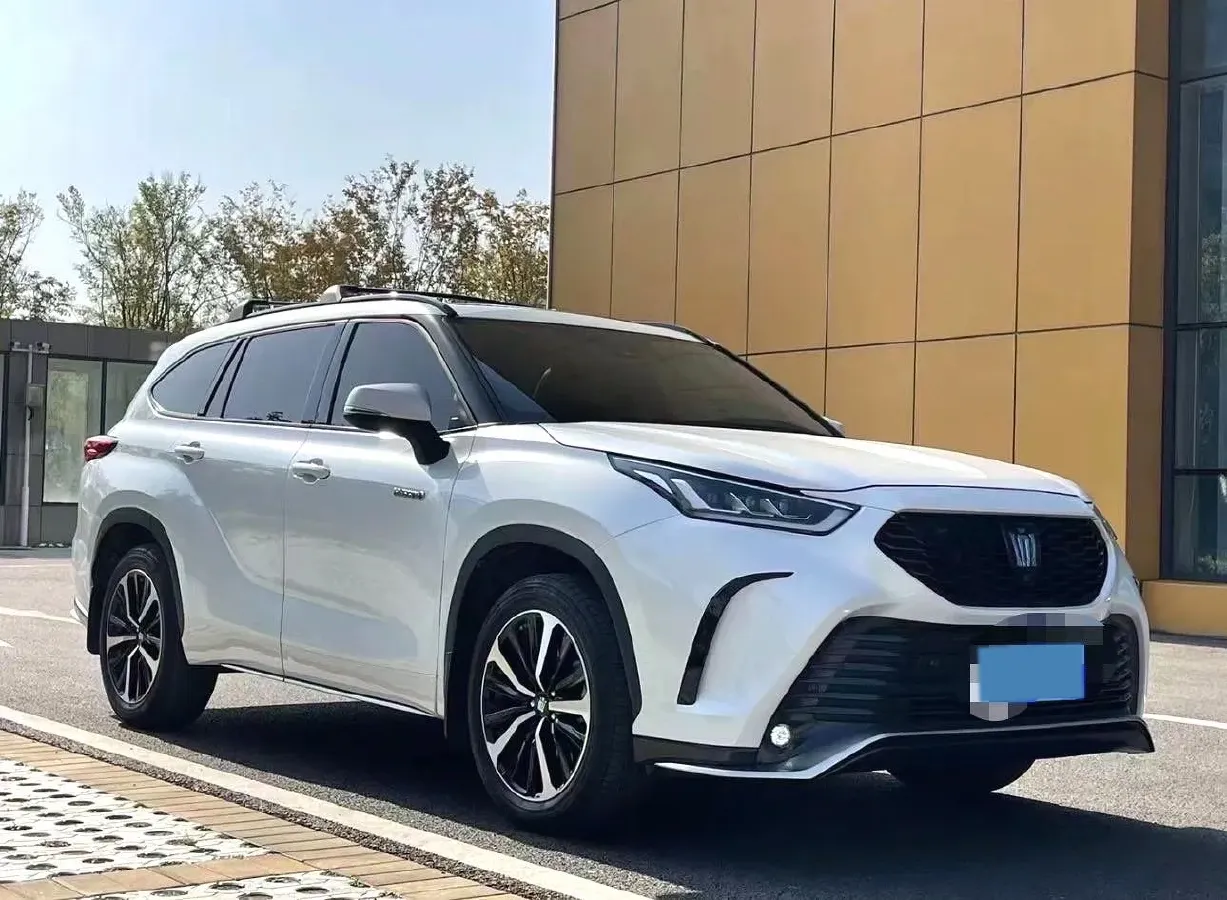 2022 Toyota Crown Kluger 2.5L 192HP L4 E-CVT Hybrid,autocango,china used car exporter,china ev exporter,chinese used car exporter,chinese used ev exporter