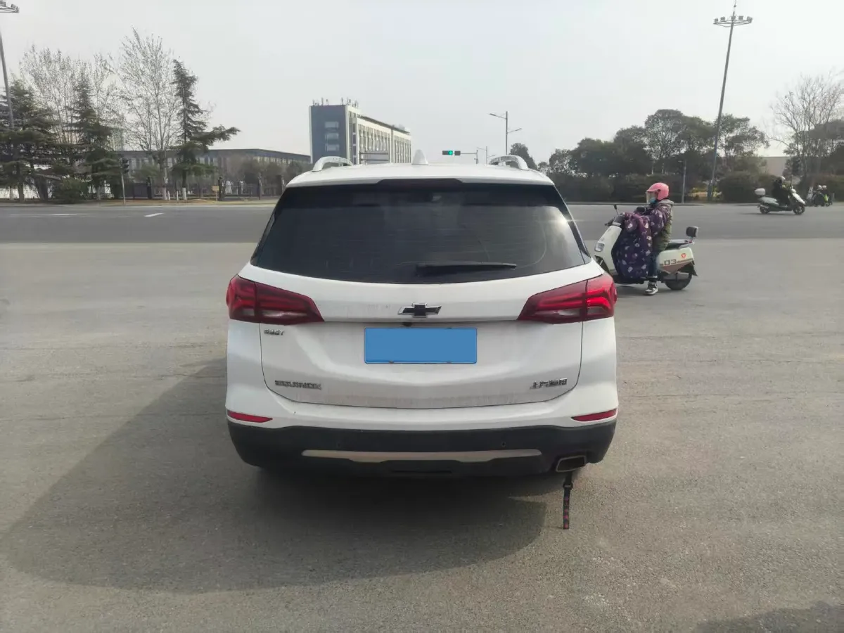 2022 Chevrolet Equinox 1.5T 169HP L4 6AT,autocango,china used car exporter,china ev exporter,chinese used car exporter,chinese used ev exporter