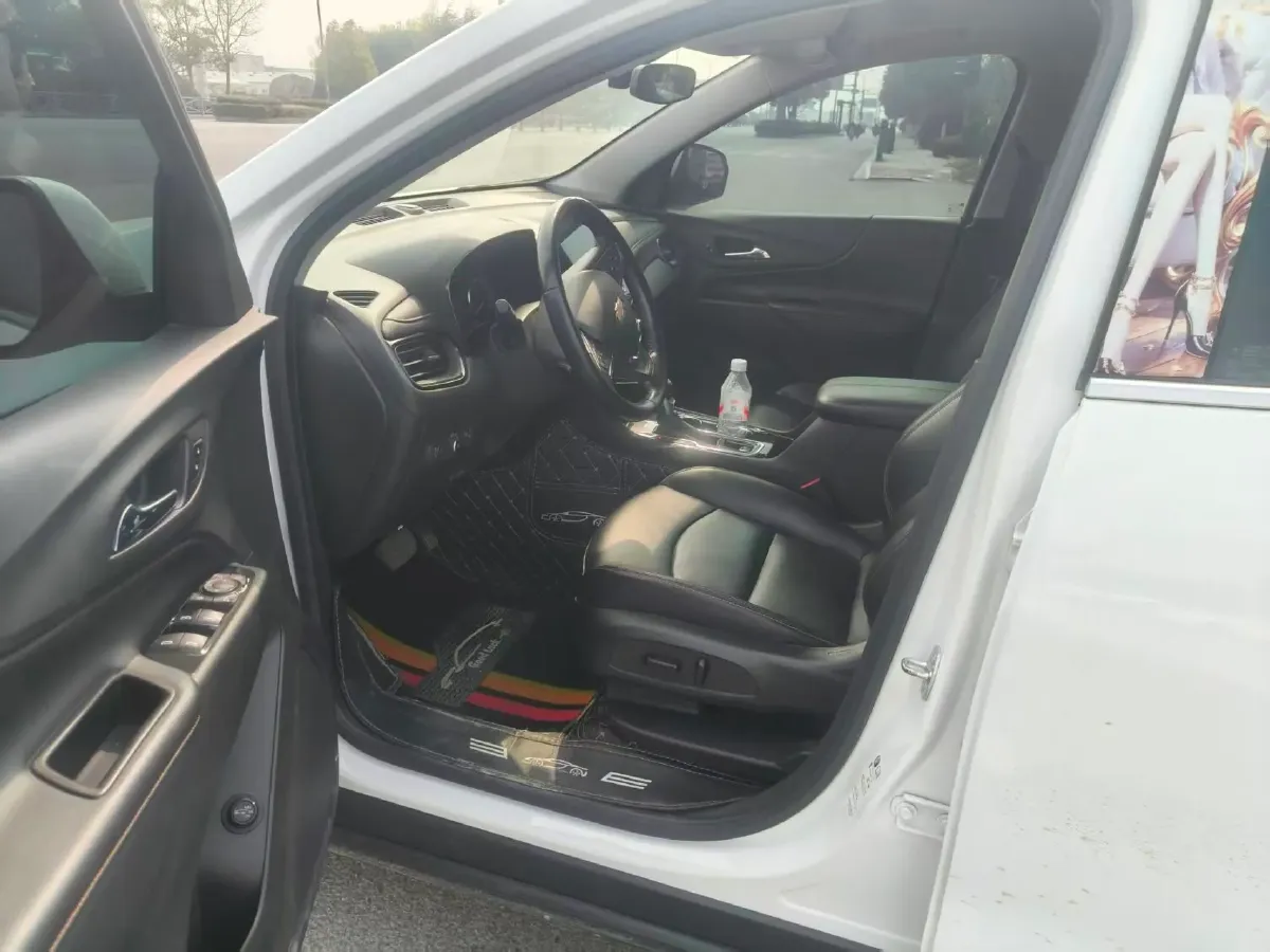 2022 Chevrolet Equinox 1.5T 169HP L4 6AT,autocango,china used car exporter,china ev exporter,chinese used car exporter,chinese used ev exporter