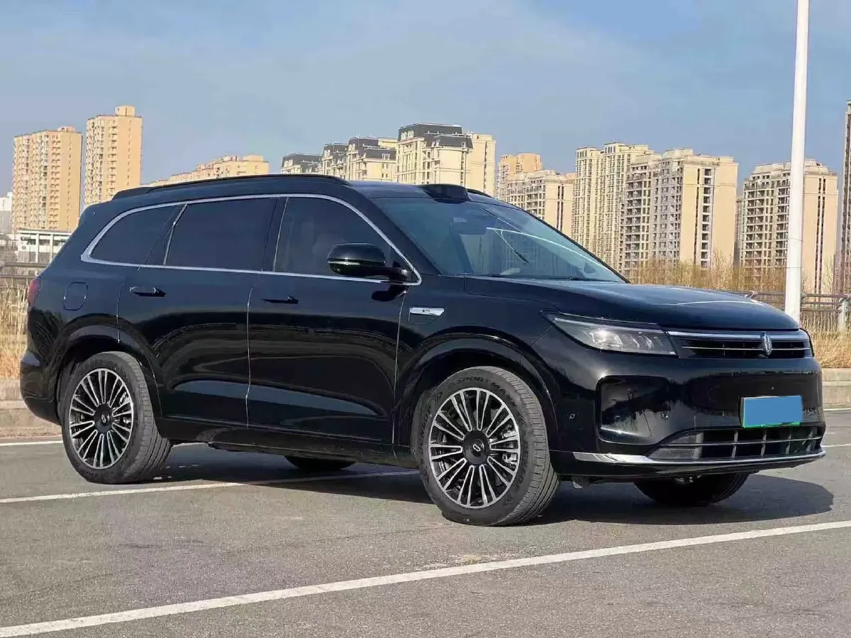 2024 AITO AITO M7 1.5T 152HP L4 REEV 42KWH,autocango,china used car exporter,china ev exporter,chinese used car exporter,chinese used ev exporter