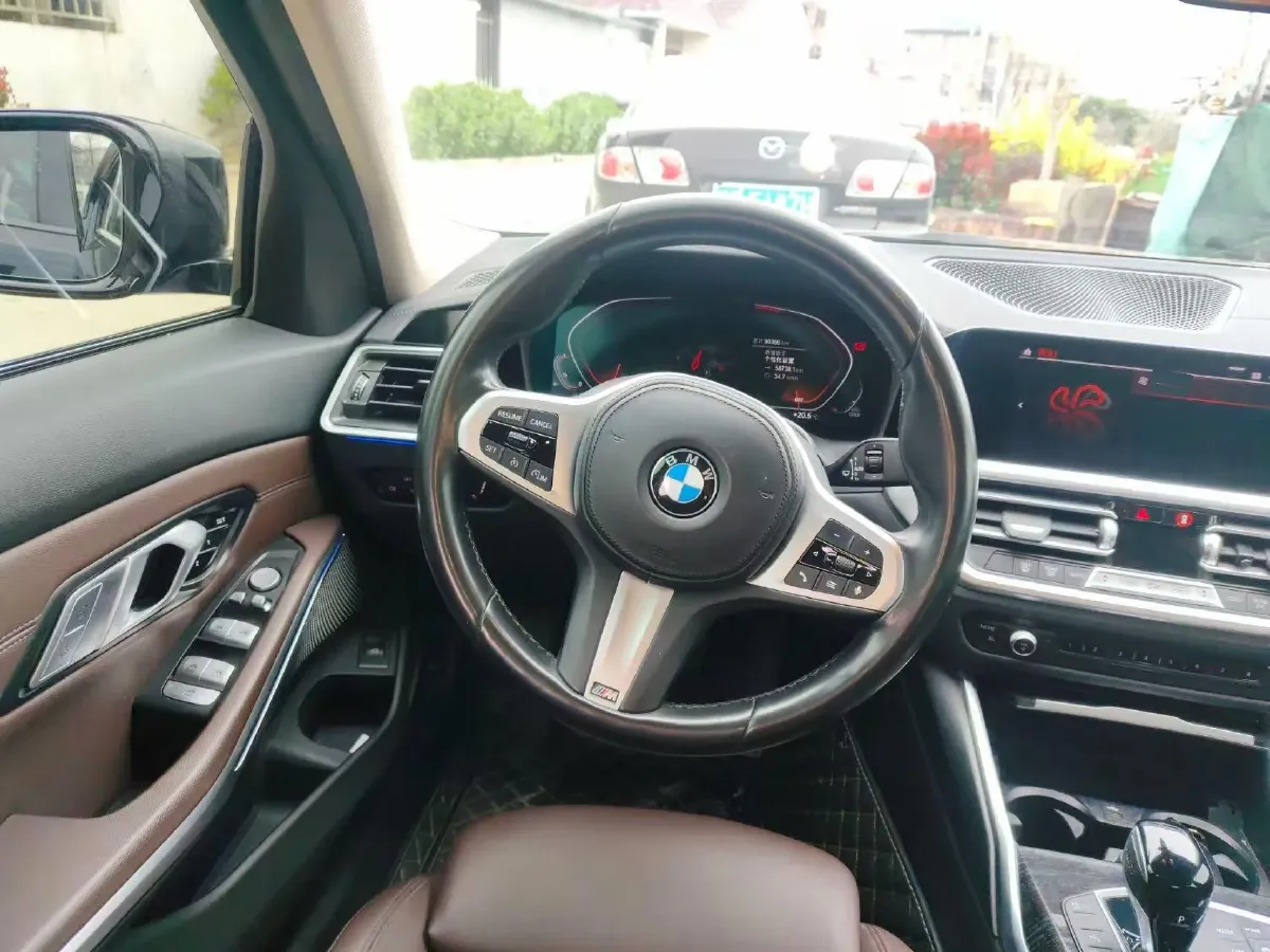 2022 BMW 3 Series 2.0T 156HP L4 8AT,autocango,china used car exporter,china ev exporter,chinese used car exporter,chinese used ev exporter