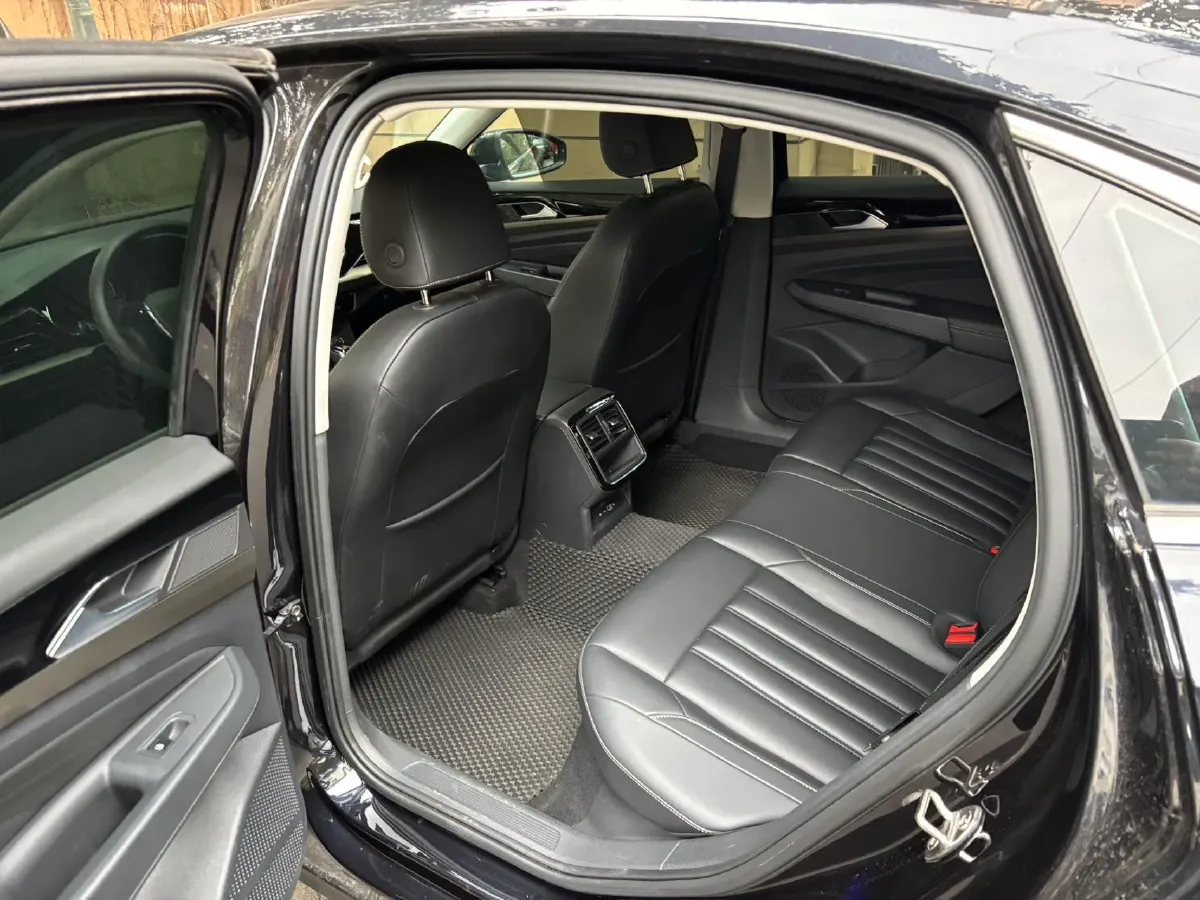 2020 Volkswagen Passat 1.4T 150HP L4 7DCT,autocango,china used car exporter,china ev exporter,chinese used car exporter,chinese used ev exporter