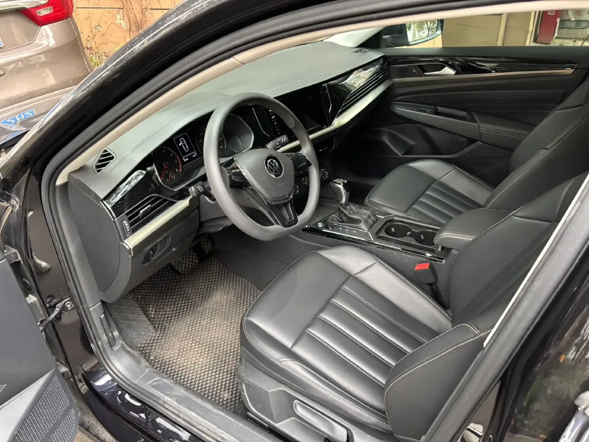 2020 Volkswagen Passat 1.4T 150HP L4 7DCT,autocango,china used car exporter,china ev exporter,chinese used car exporter,chinese used ev exporter