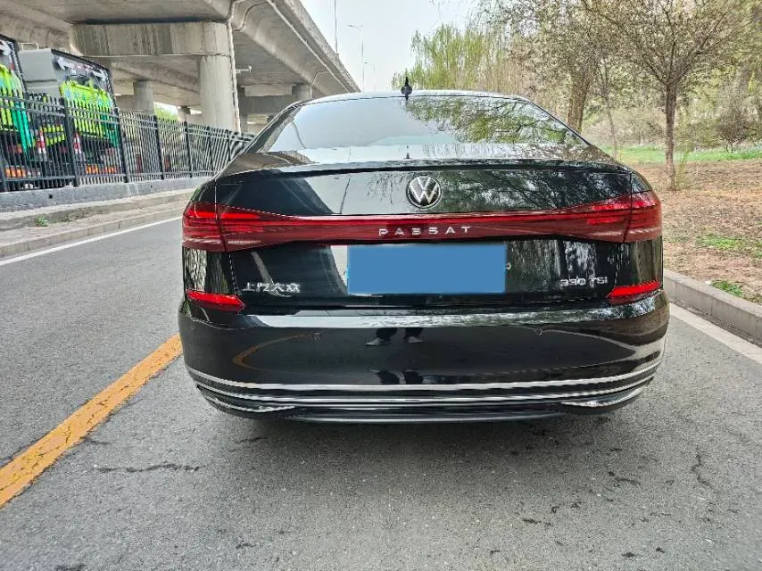 2022 Xpeng P7 BEV 60.2KWH,autocango,china used car exporter,china ev exporter,chinese used car exporter,chinese used ev exporter