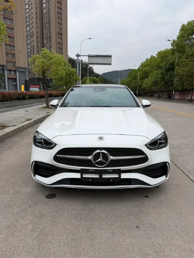 2024 Mercedes-Benz C Class 1.5T 204HP L4 9AT,autocango,china used car exporter,china ev exporter,chinese used car exporter,chinese used ev exporter