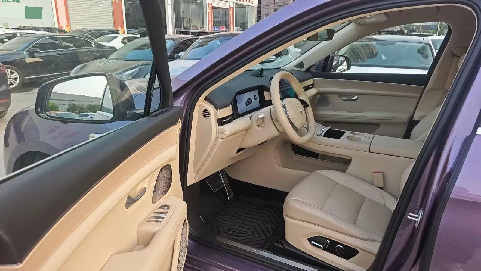 2025 AITO AITO M5 1.5T 152HP L4 REEV 42KWH,autocango,china used car exporter,china ev exporter,chinese used car exporter,chinese used ev exporter