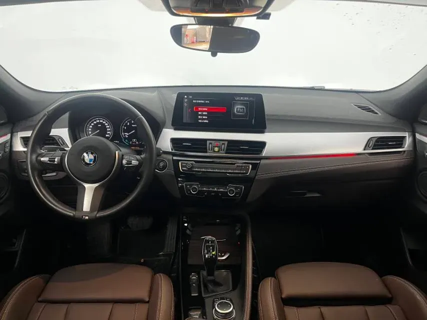 2021 BMW X2 2.0T 192HP L4 7DCT,autocango,china used car exporter,china ev exporter,chinese used car exporter,chinese used ev exporter