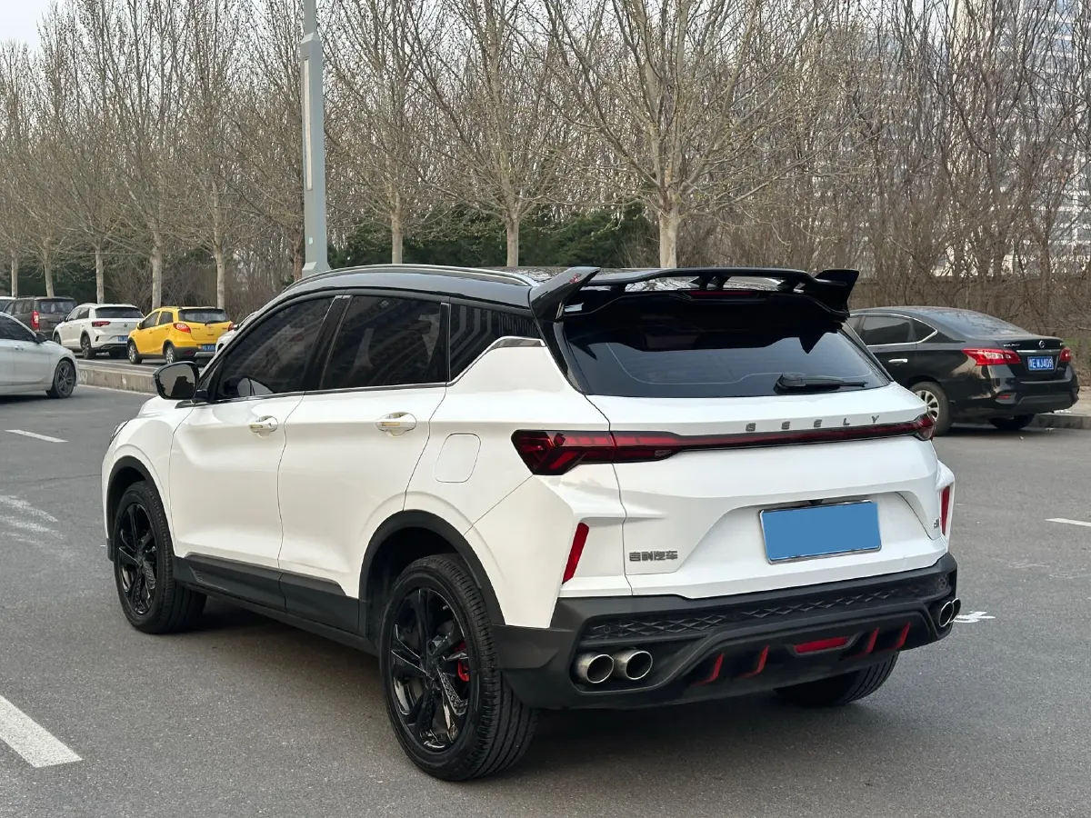 2022 Geely Coolray 1.5T 181HP L4 7DCT,autocango,china used car exporter,china ev exporter,chinese used car exporter,chinese used ev exporter