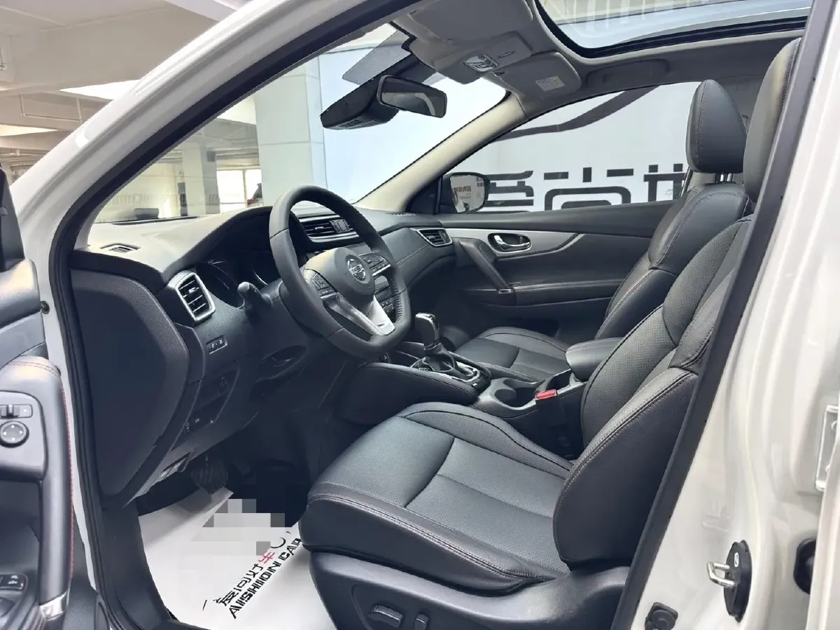 2022 Nissan Qashqai 2.0L 151HP L4 CVT,autocango,china used car exporter,china ev exporter,chinese used car exporter,chinese used ev exporter