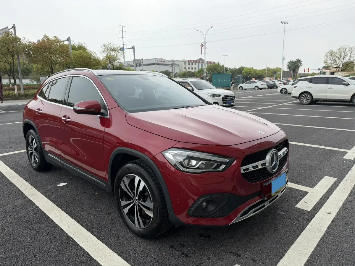 2020 Mercedes-Benz GLA Class 1.3T 163HP L4 7DCT,autocango,china used car exporter,china ev exporter,chinese used car exporter,chinese used ev exporter