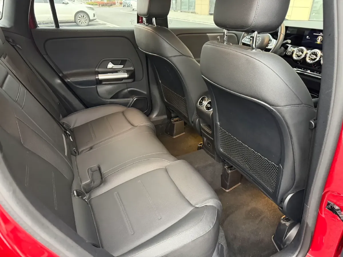 2020 Mercedes-Benz GLA Class 1.3T 163HP L4 7DCT,autocango,china used car exporter,china ev exporter,chinese used car exporter,chinese used ev exporter