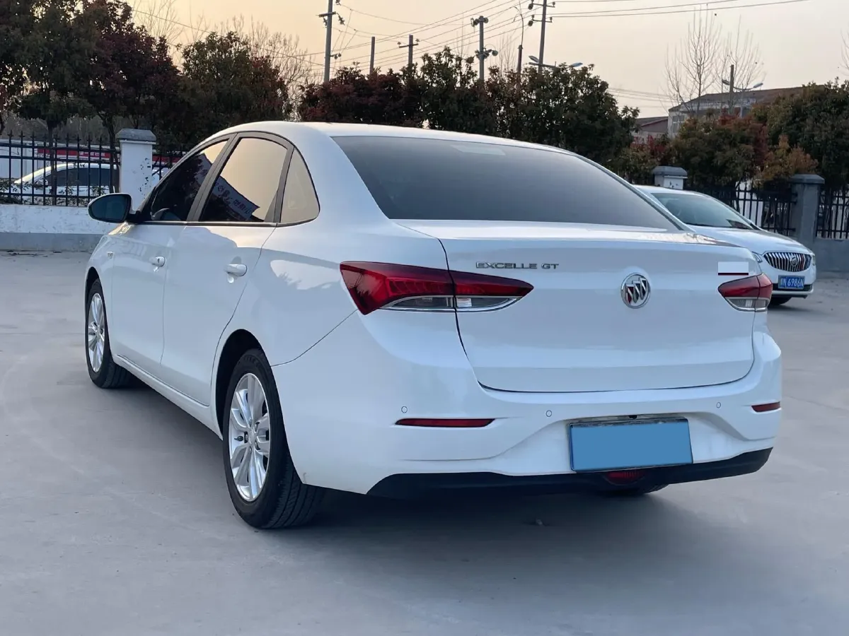 2021 Buick Excelle 1.5L 113HP L4 6AT,autocango,china used car exporter,china ev exporter,chinese used car exporter,chinese used ev exporter