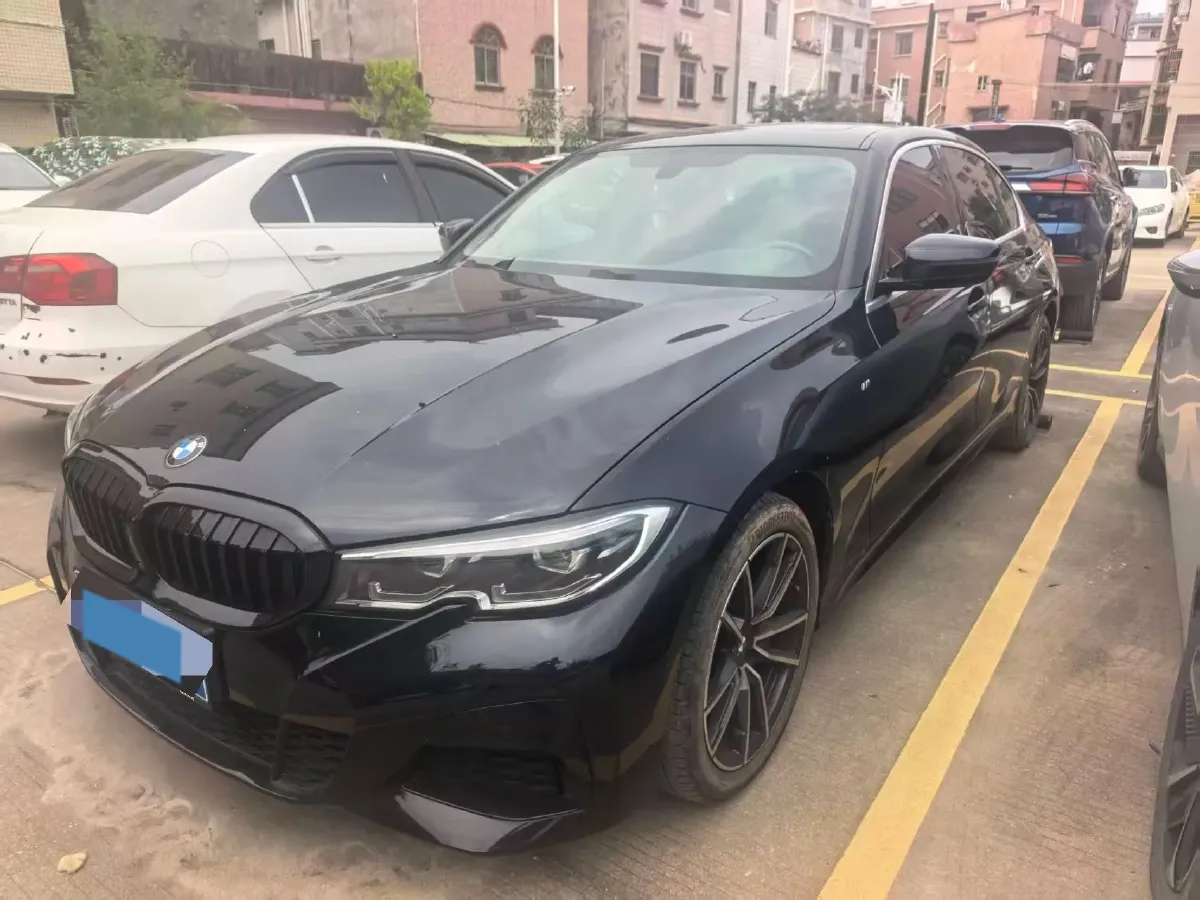 2022 BMW 3 Series 2.0T 156HP L4 8AT,autocango,china used car exporter,china ev exporter,chinese used car exporter,chinese used ev exporter