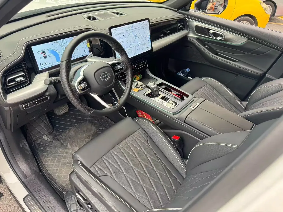 2024 GAC Trumpchi GS8 2.0T 252HP L4 8AT,autocango,china used car exporter,china ev exporter,chinese used car exporter,chinese used ev exporter