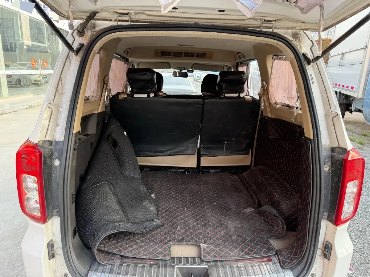 2019 WuLing HongGuang 1.5L 99HP L4 6MT,autocango,china used car exporter,china ev exporter,chinese used car exporter,chinese used ev exporter