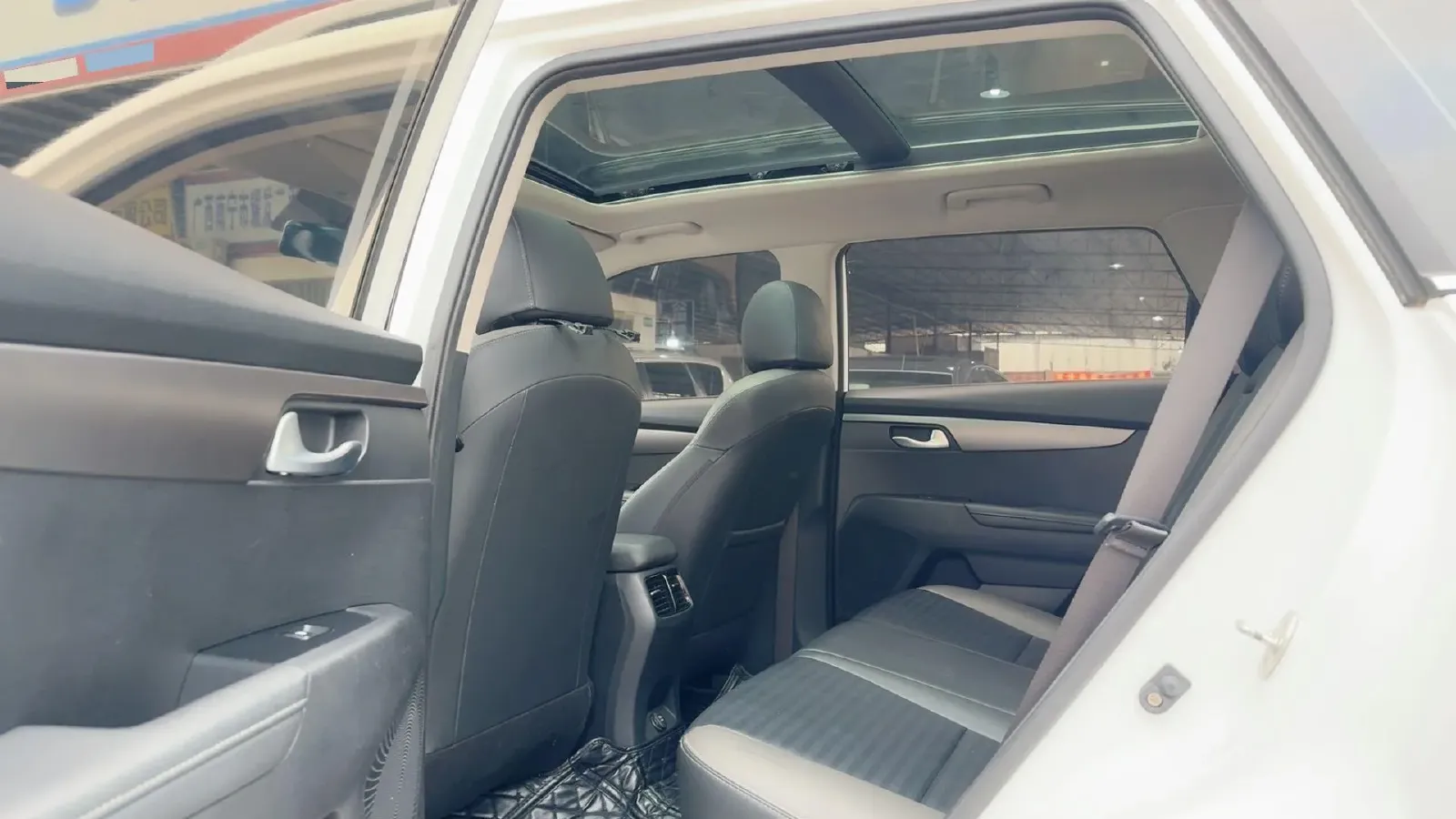 2019 Kia Sportage R 2.0L 160HP L4 6AT,autocango,china used car exporter,china ev exporter,chinese used car exporter,chinese used ev exporter