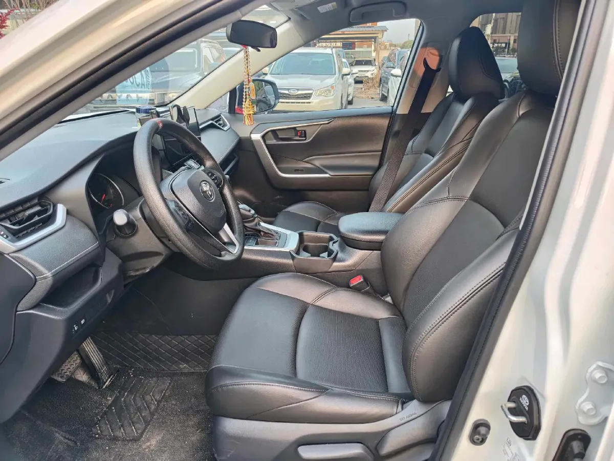 2024 Toyota Wildlander 2.0L 171HP L4 CVT,autocango,china used car exporter,china ev exporter,chinese used car exporter,chinese used ev exporter