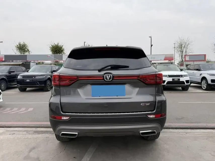 2022 ChangAn CS75 1.5T 180HP L4 7DCT,autocango,china used car exporter,china ev exporter,chinese used car exporter,chinese used ev exporter