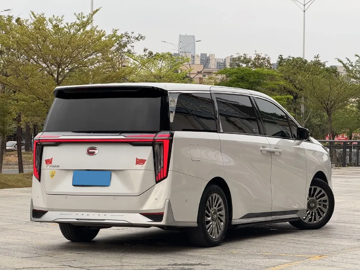 2024 GAC Trumpchi M8 2.0T 252HP L4 8AT,autocango,china used car exporter,china ev exporter,chinese used car exporter,chinese used ev exporter