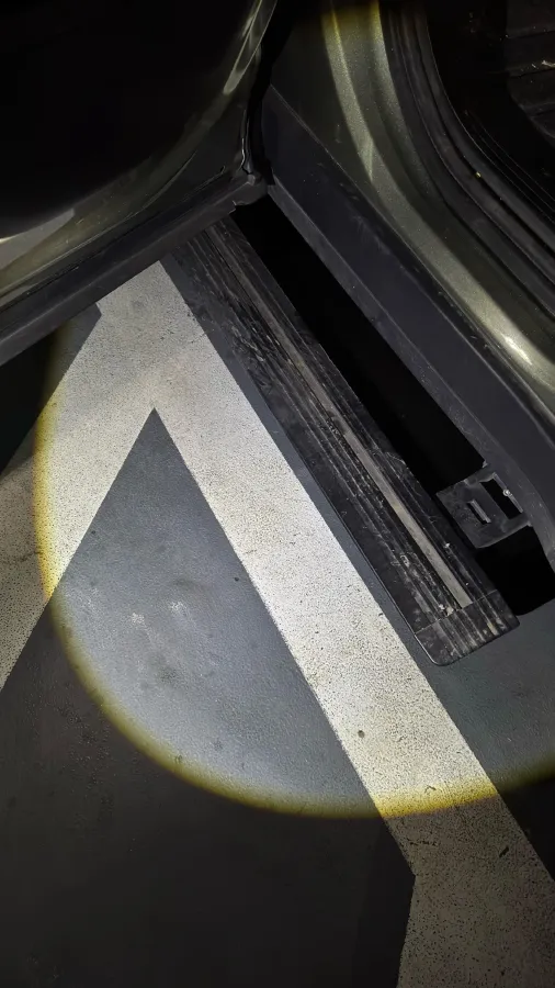 2020 Land Rover Defender 3.0T 400HP L6 8AT,autocango,china used car exporter,china ev exporter,chinese used car exporter,chinese used ev exporter