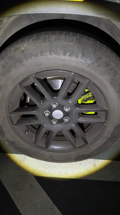 2020 Land Rover Defender 3.0T 400HP L6 8AT,autocango,china used car exporter,china ev exporter,chinese used car exporter,chinese used ev exporter