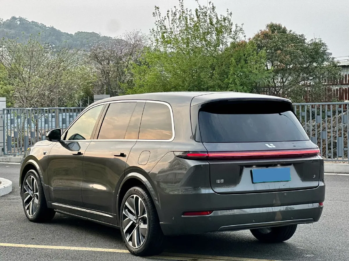 2022 Li L9 Range Extended 154HP REEV 42.6KWH,autocango,china used car exporter,china ev exporter,chinese used car exporter,chinese used ev exporter