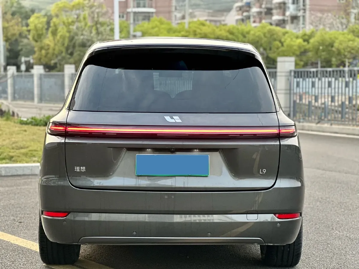 2022 Li L9 Range Extended 154HP REEV 42.6KWH,autocango,china used car exporter,china ev exporter,chinese used car exporter,chinese used ev exporter