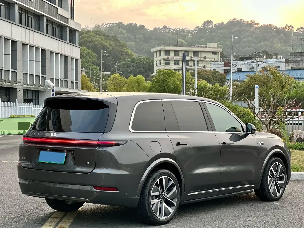 2022 Li L9 Range Extended 154HP REEV 42.6KWH,autocango,china used car exporter,china ev exporter,chinese used car exporter,chinese used ev exporter