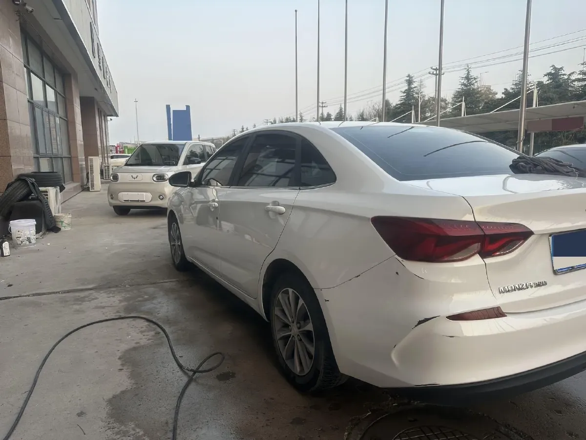 2021 Chevrolet Monza 1.5L 113HP L4 6AT,autocango,china used car exporter,china ev exporter,chinese used car exporter,chinese used ev exporter