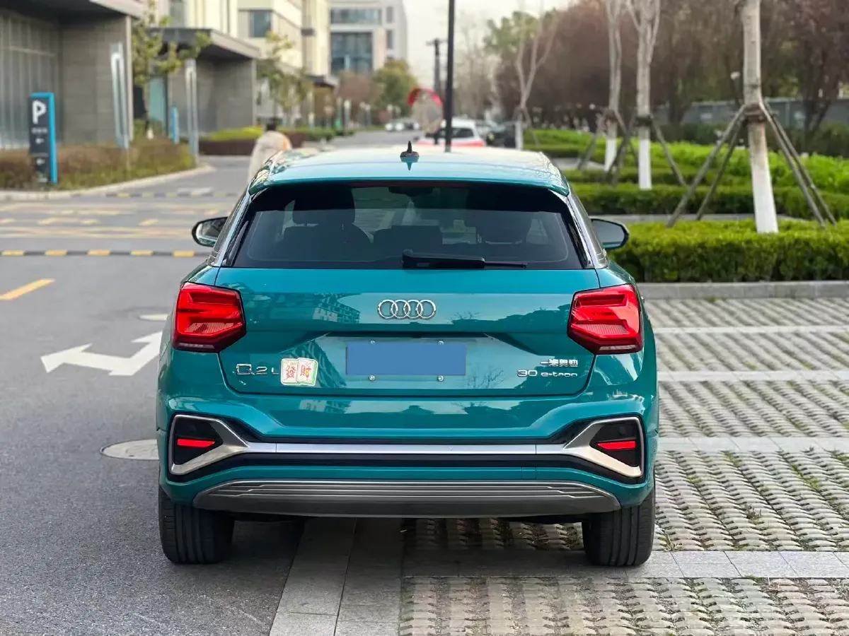2022 Audi Q2L e-tron BEV 44.1KWH,autocango,china used car exporter,china ev exporter,chinese used car exporter,chinese used ev exporter