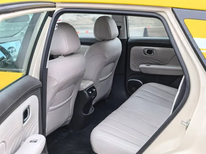 2025 Skyworth EV6 BEV,autocango,china used car exporter,china ev exporter,chinese used car exporter,chinese used ev exporter