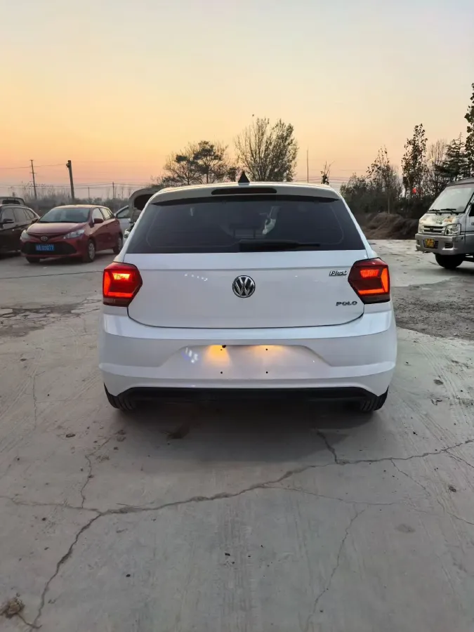 2019 Volkswagen Polo 1.5L 113HP L4 6AT,autocango,china used car exporter,china ev exporter,chinese used car exporter,chinese used ev exporter
