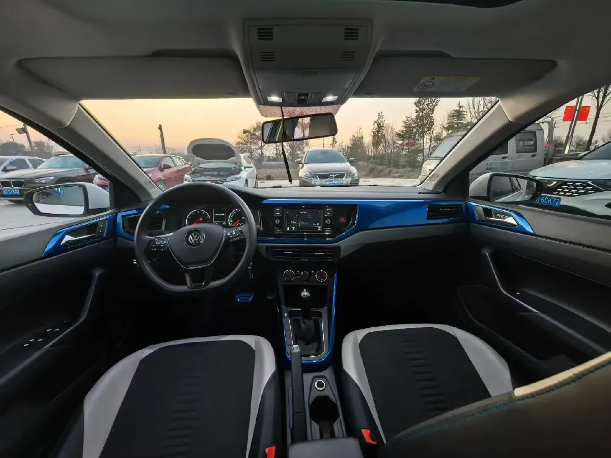 2019 Volkswagen Polo 1.5L 113HP L4 6AT,autocango,china used car exporter,china ev exporter,chinese used car exporter,chinese used ev exporter