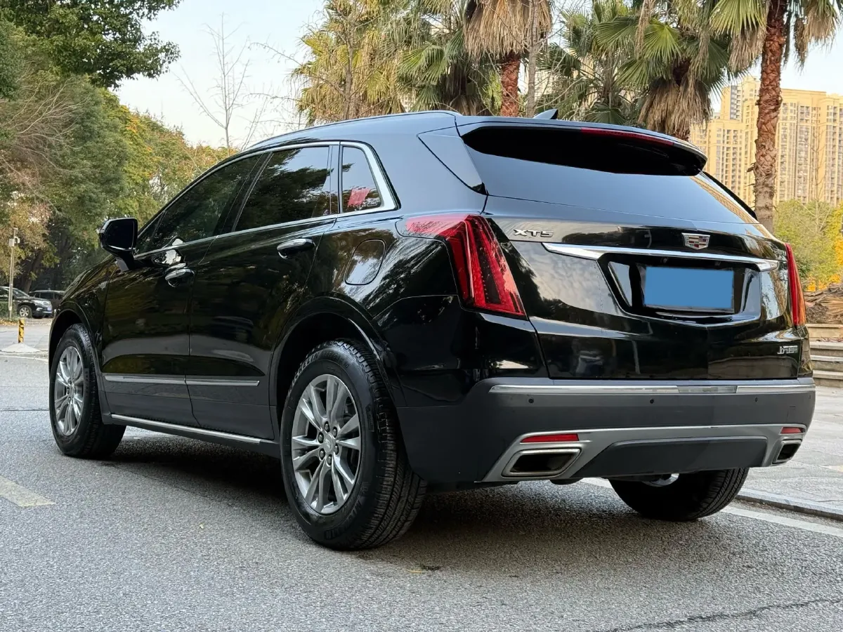2020 Cadillac XT5 2.0T 237HP L4 9AT,autocango,china used car exporter,china ev exporter,chinese used car exporter,chinese used ev exporter