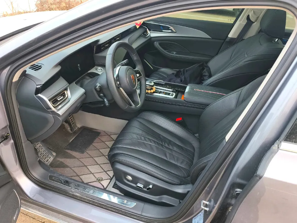 2023 HongQi H5 1.5T 169HP L4 E-CVT Hybrid,autocango,china used car exporter,china ev exporter,chinese used car exporter,chinese used ev exporter