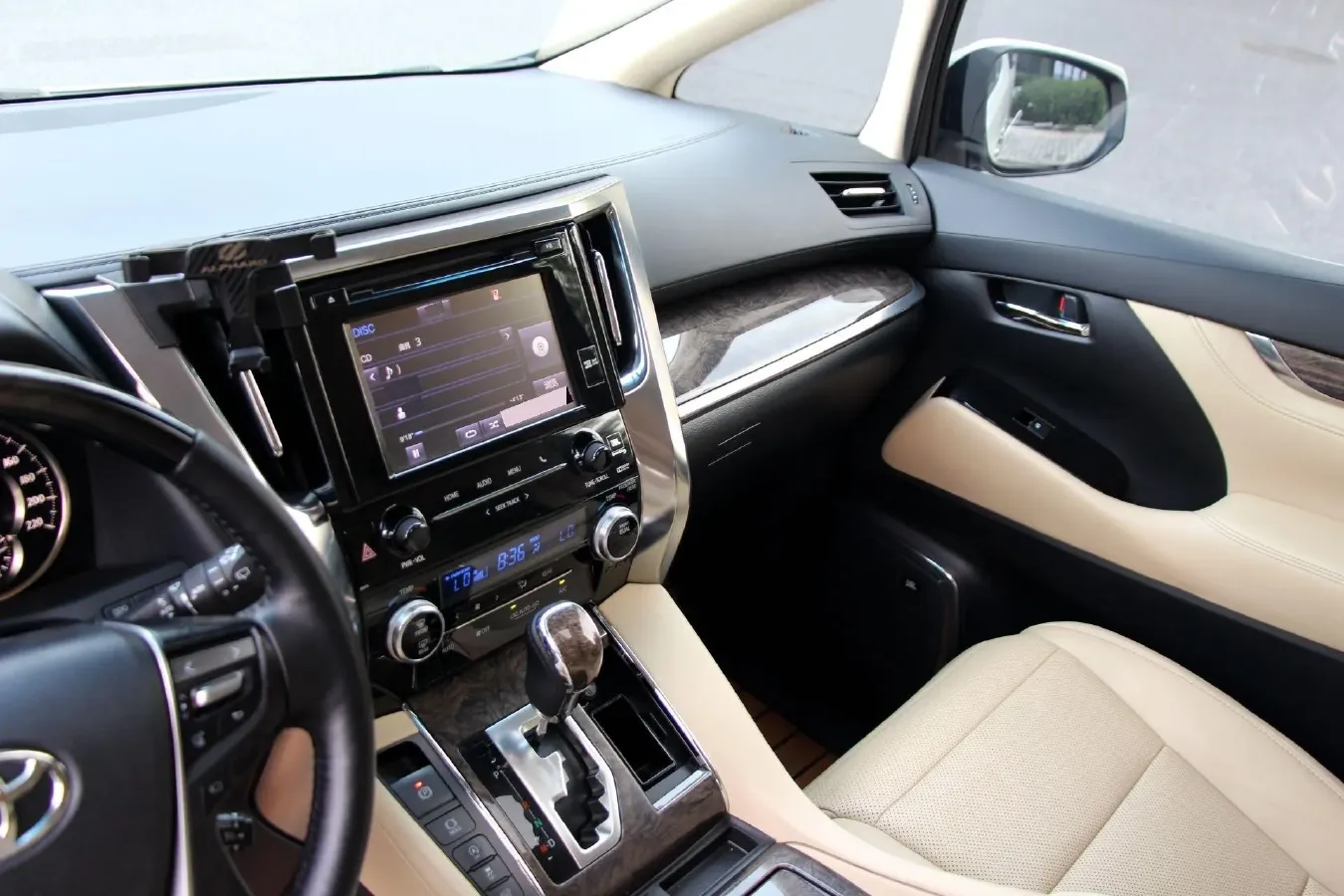 2018 Toyota Alphard 3.5L 301HP V6 8AT,autocango,china used car exporter,china ev exporter,chinese used car exporter,chinese used ev exporter