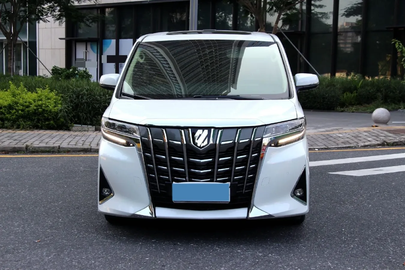 2018 Toyota Alphard 3.5L 301HP V6 8AT,autocango,china used car exporter,china ev exporter,chinese used car exporter,chinese used ev exporter
