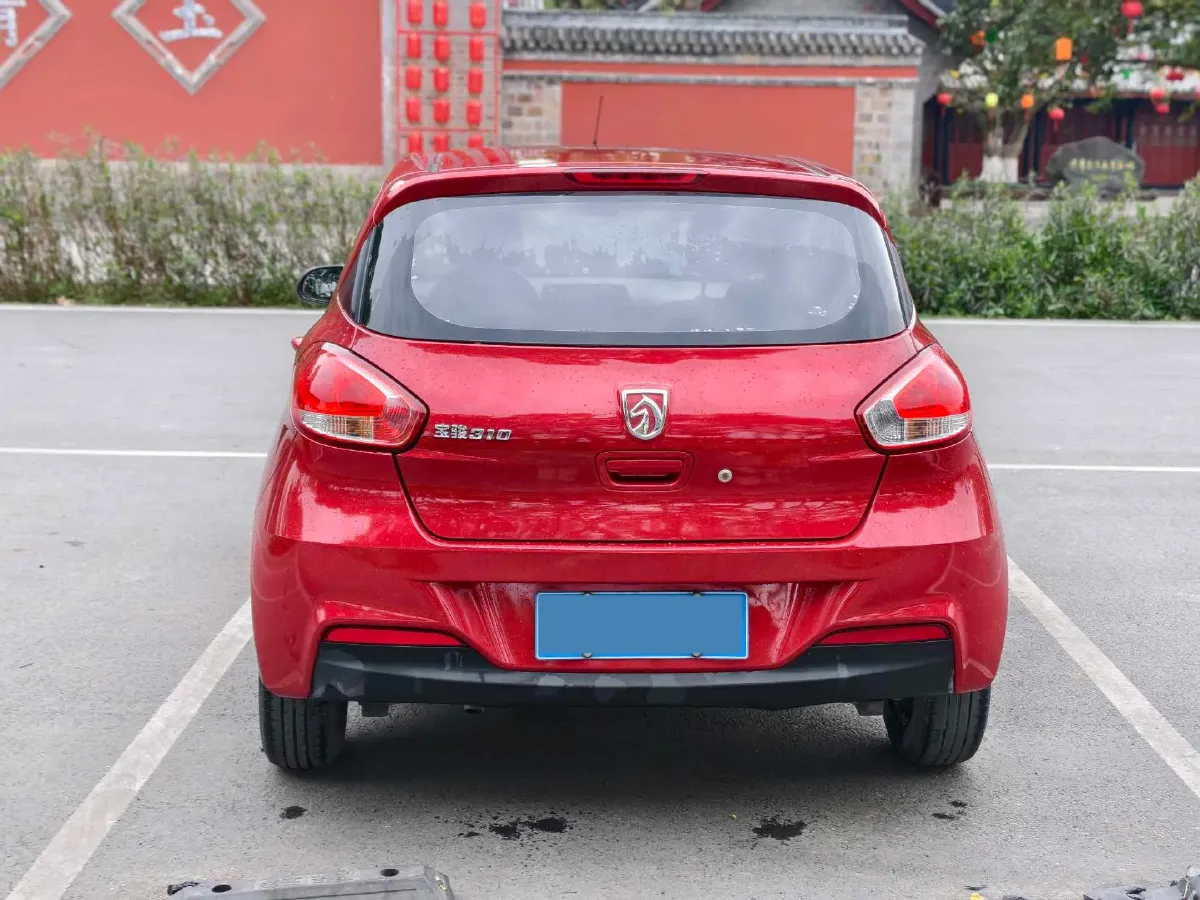 2016 BaoJun 310 1.2L 82HP L4 5MT,autocango,china used car exporter,china ev exporter,chinese used car exporter,chinese used ev exporter