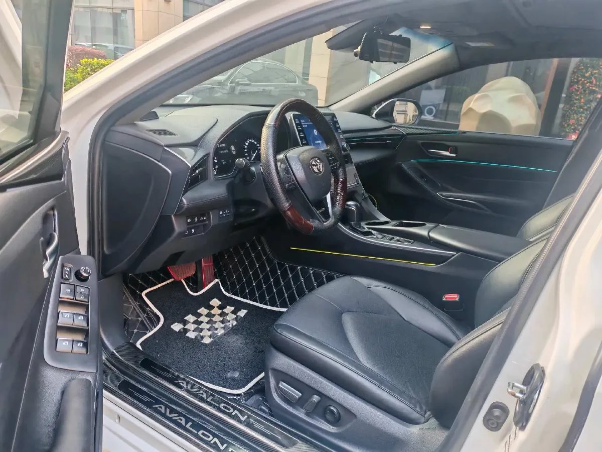 2021 Toyota Avalon 2.5L 209HP L4 8AT,autocango,china used car exporter,china ev exporter,chinese used car exporter,chinese used ev exporter