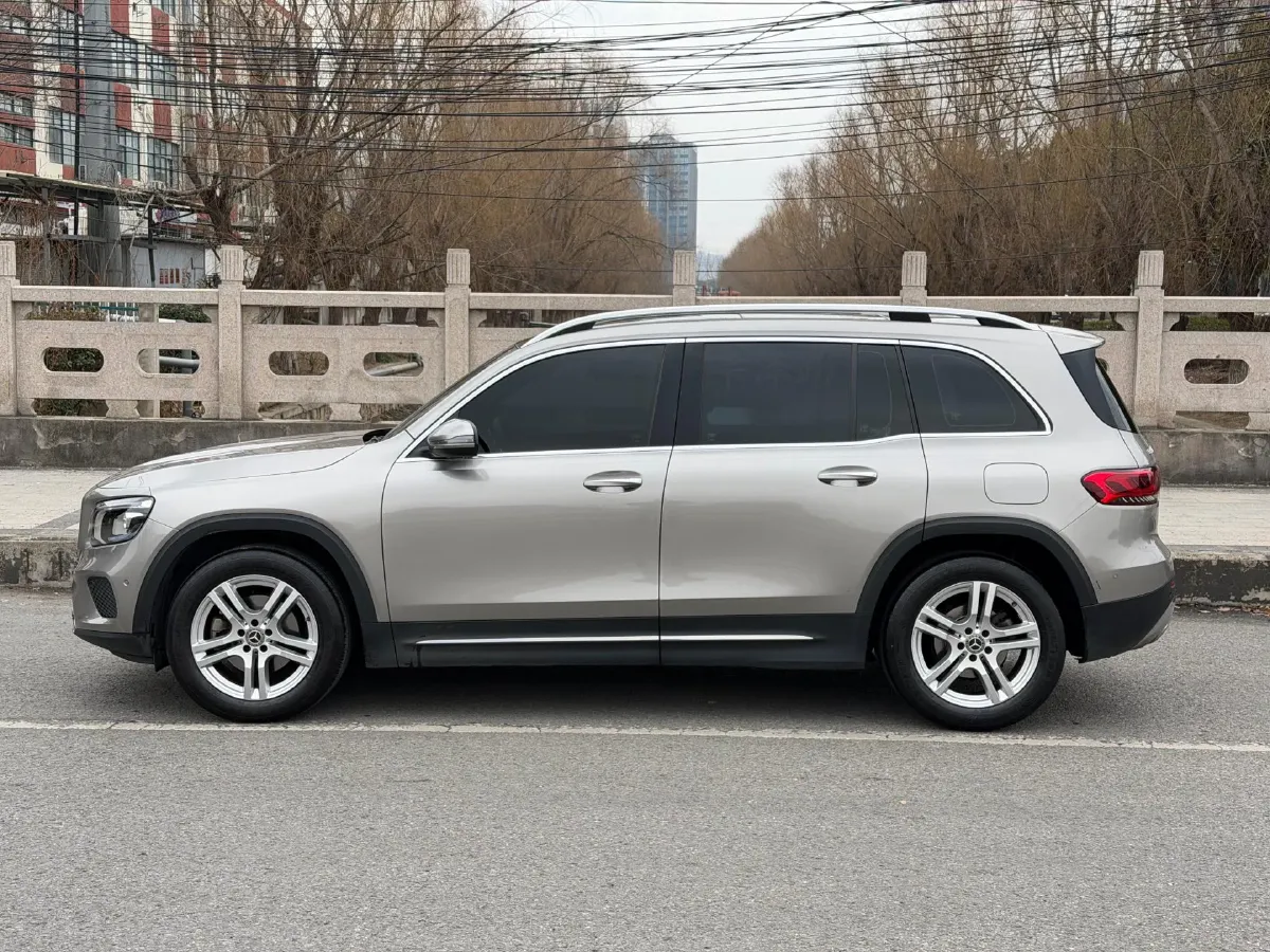 2020 Mercedes-Benz GLB Class 1.3T 163HP L4 7DCT,autocango,china used car exporter,china ev exporter,chinese used car exporter,chinese used ev exporter