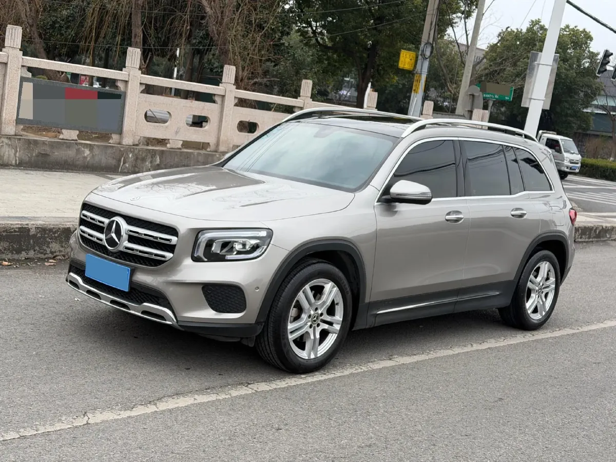 2020 Mercedes-Benz GLB Class 1.3T 163HP L4 7DCT,autocango,china used car exporter,china ev exporter,chinese used car exporter,chinese used ev exporter