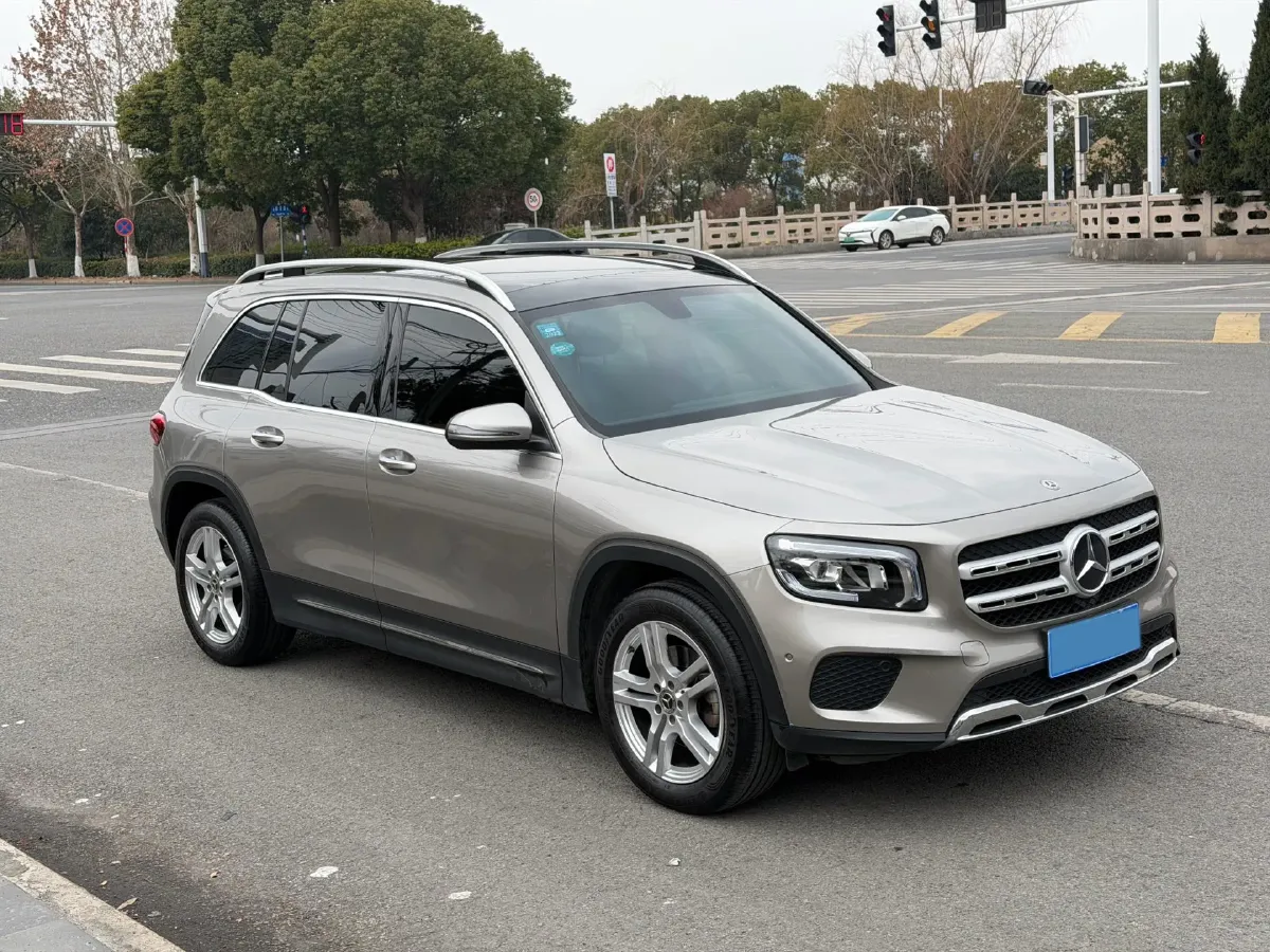 2020 Mercedes-Benz GLB Class 1.3T 163HP L4 7DCT,autocango,china used car exporter,china ev exporter,chinese used car exporter,chinese used ev exporter