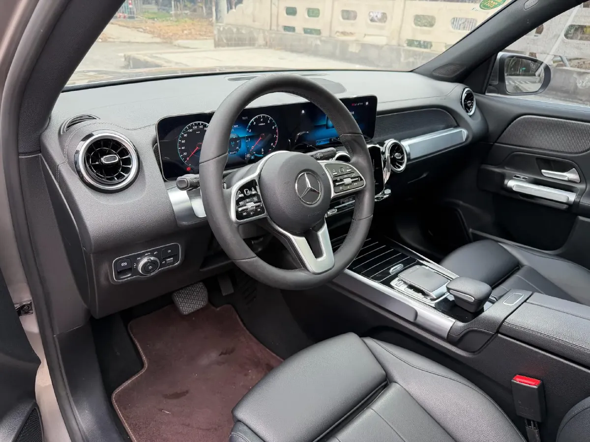 2020 Mercedes-Benz GLB Class 1.3T 163HP L4 7DCT,autocango,china used car exporter,china ev exporter,chinese used car exporter,chinese used ev exporter