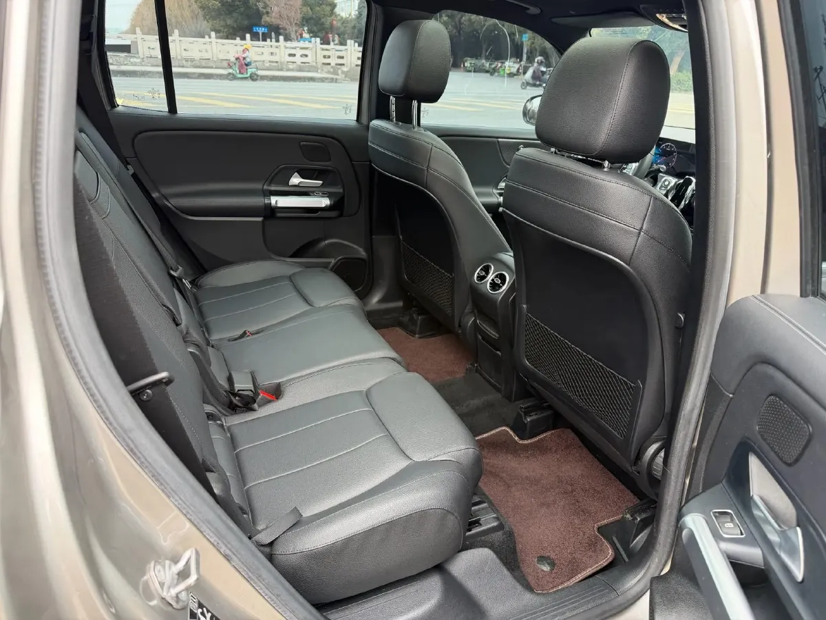 2020 Mercedes-Benz GLB Class 1.3T 163HP L4 7DCT,autocango,china used car exporter,china ev exporter,chinese used car exporter,chinese used ev exporter